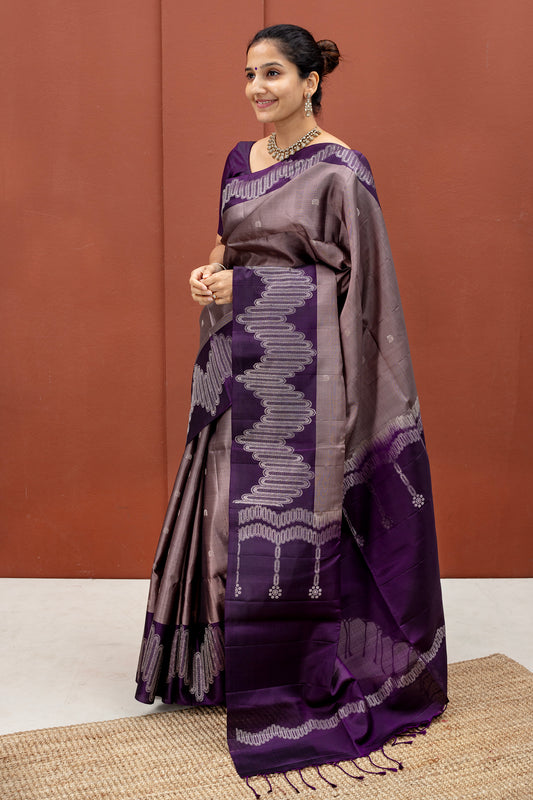 Sarvodhara - Lightweight Silk