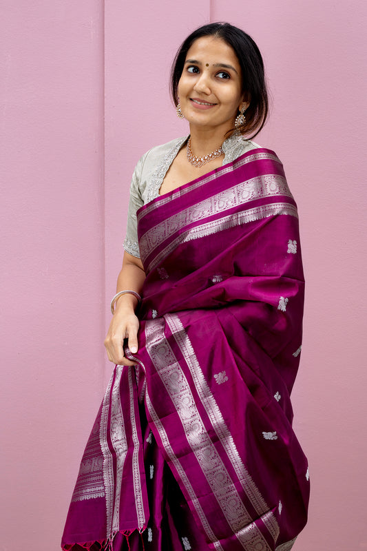Sahana - Lightweight silk saree