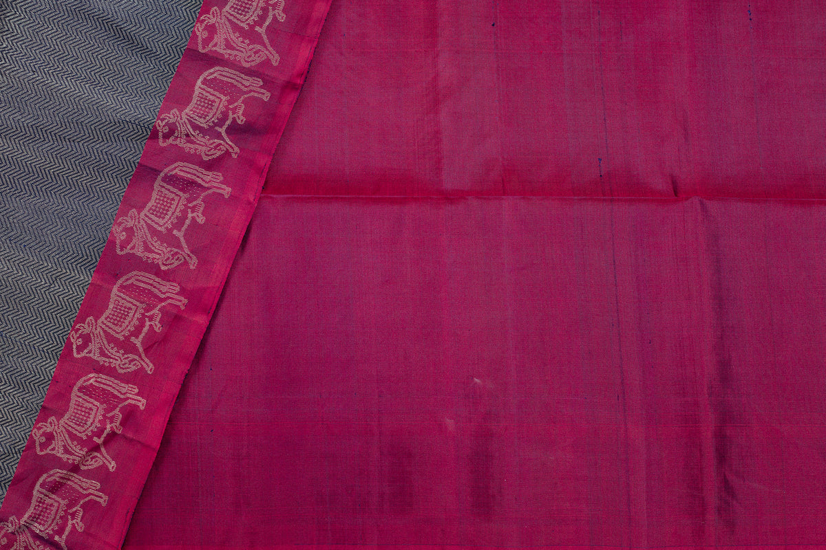 Kamadhenu - Lightweight silk saree
