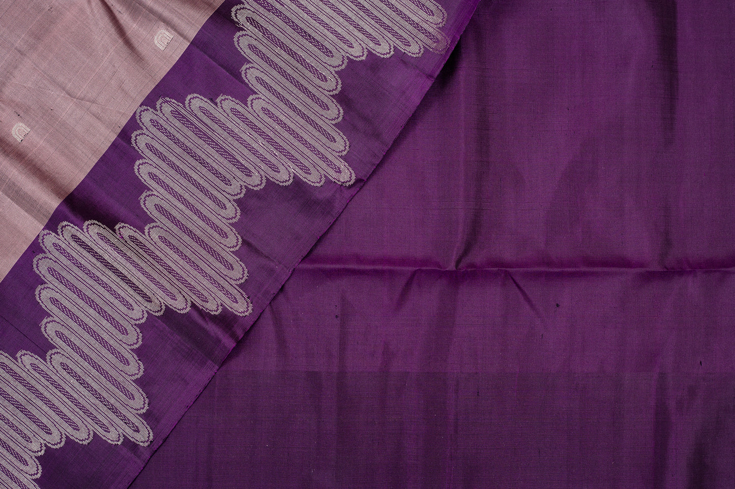 Sarvodhara - Lightweight Silk