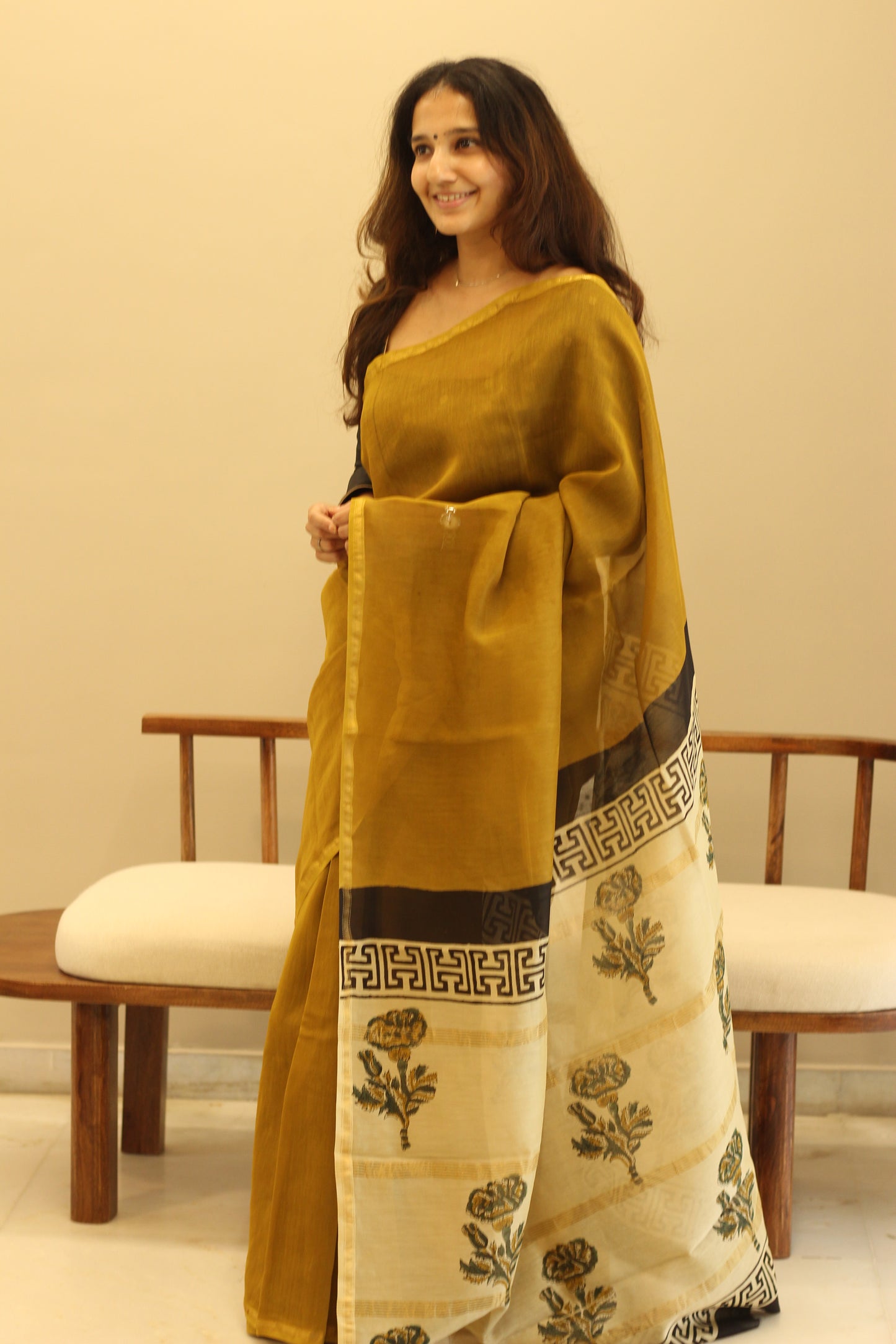 Maheswari | Marudhani