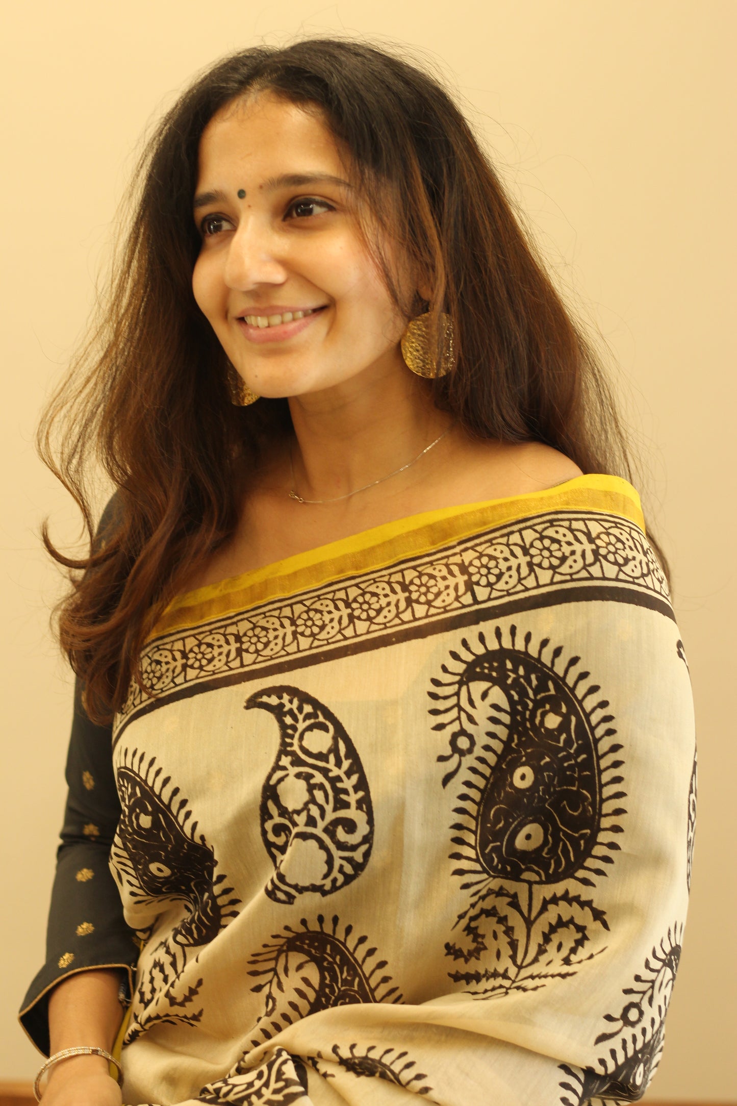 Maheswari | Manjal