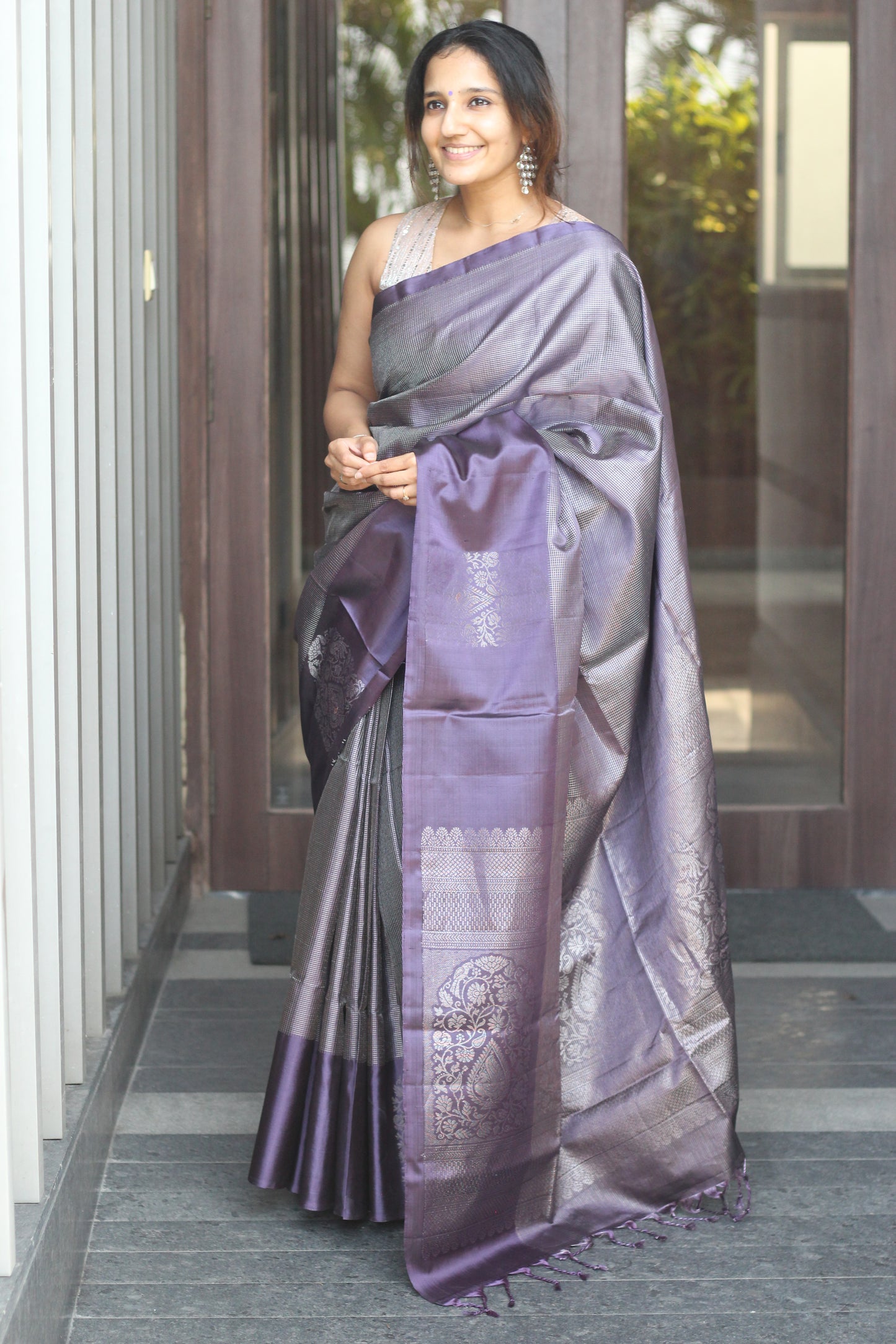 Omkara | Mauve