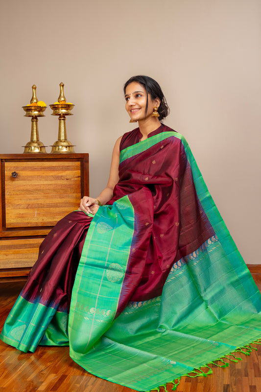 Deshmukhi - Lightweight silk saree