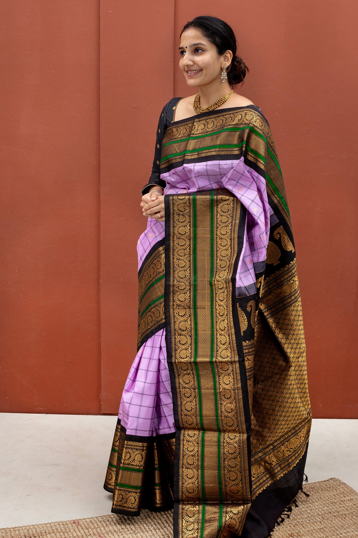 Yaazhini - Gadwal silk saree