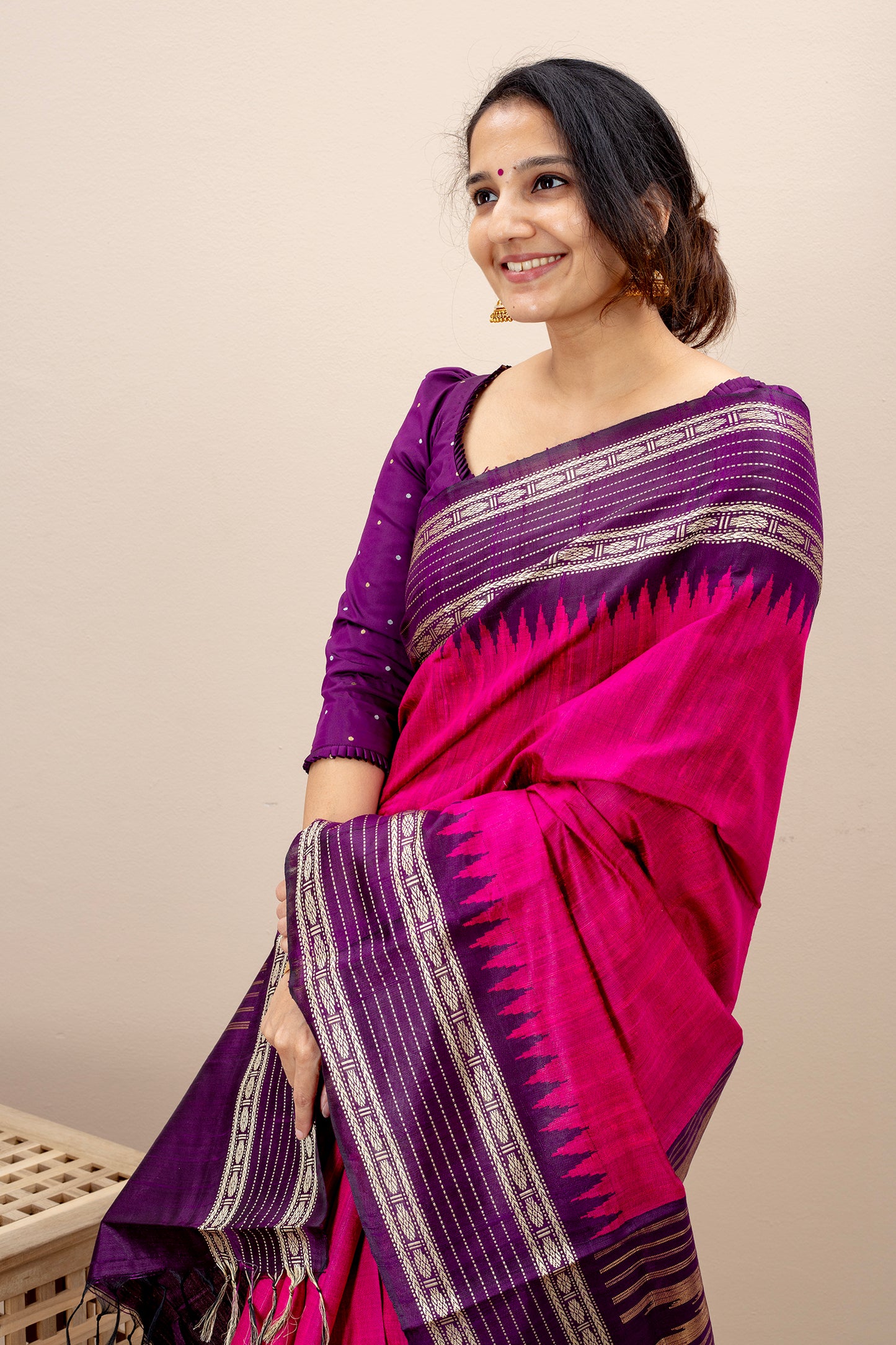 Divyam - Lightweight silk saree