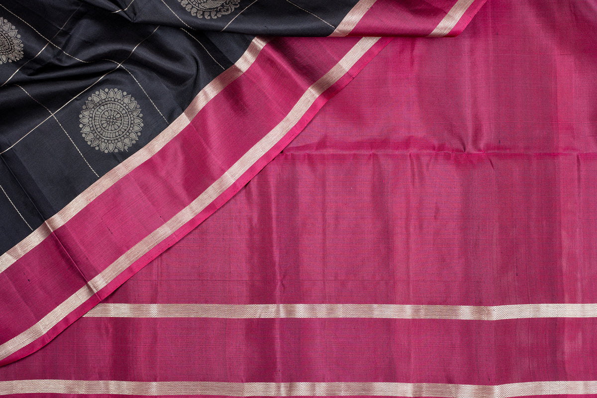 Chitraganga - Lightweight Silk Saree