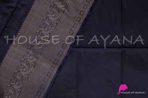 Jaguar’s Rosettes Printed Crepe Silk Kurti