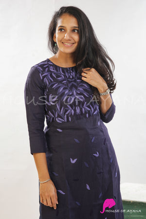 Don't Stop Staring Embroidered Linen Kurti