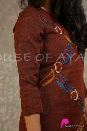Kayla Kalamkari Embroidered Linen Kurti
