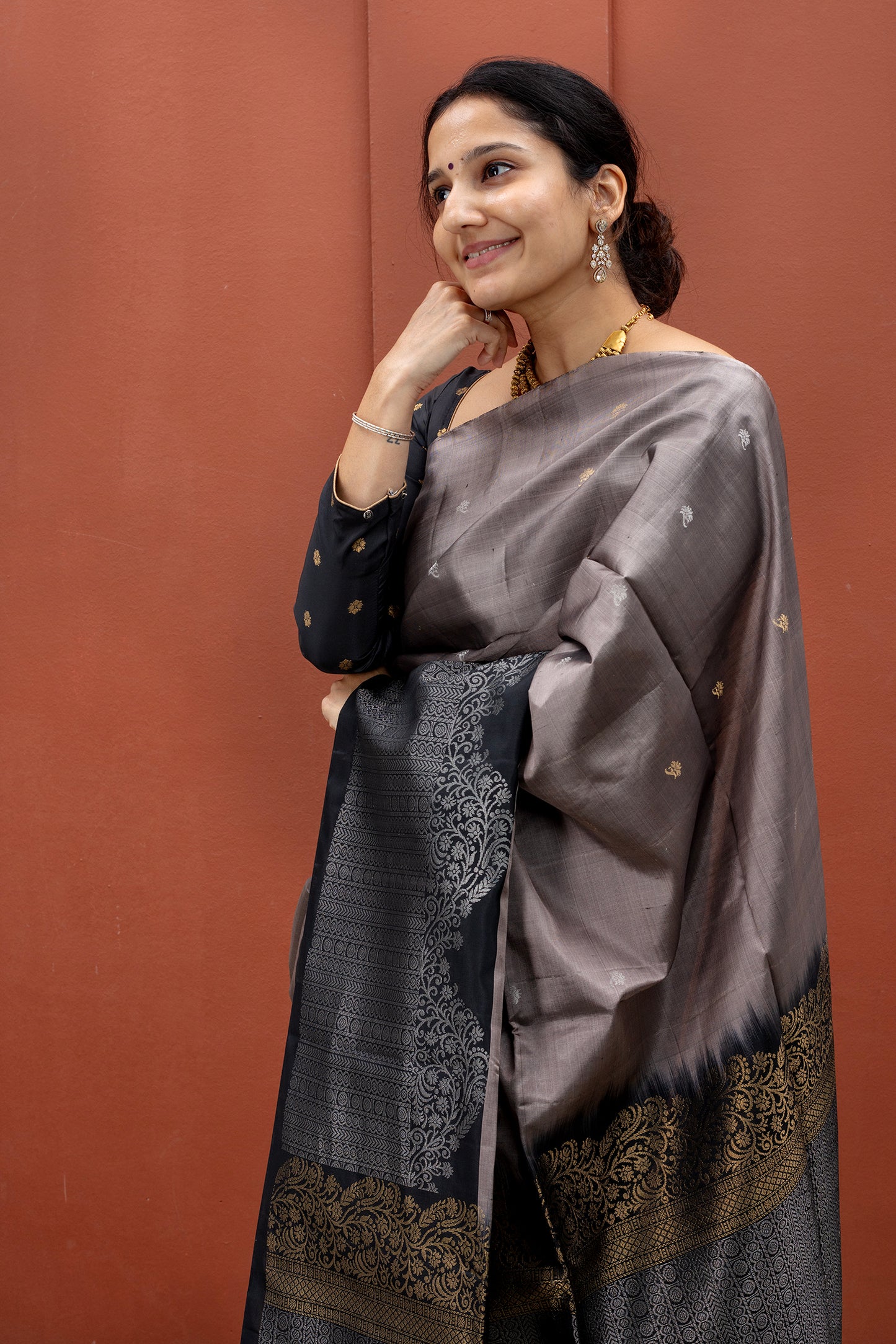 Nirvana - Lightweight silk saree