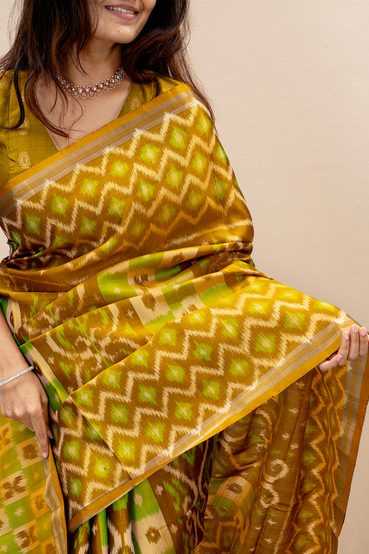 Vibhrama - Lightweight Silk saree