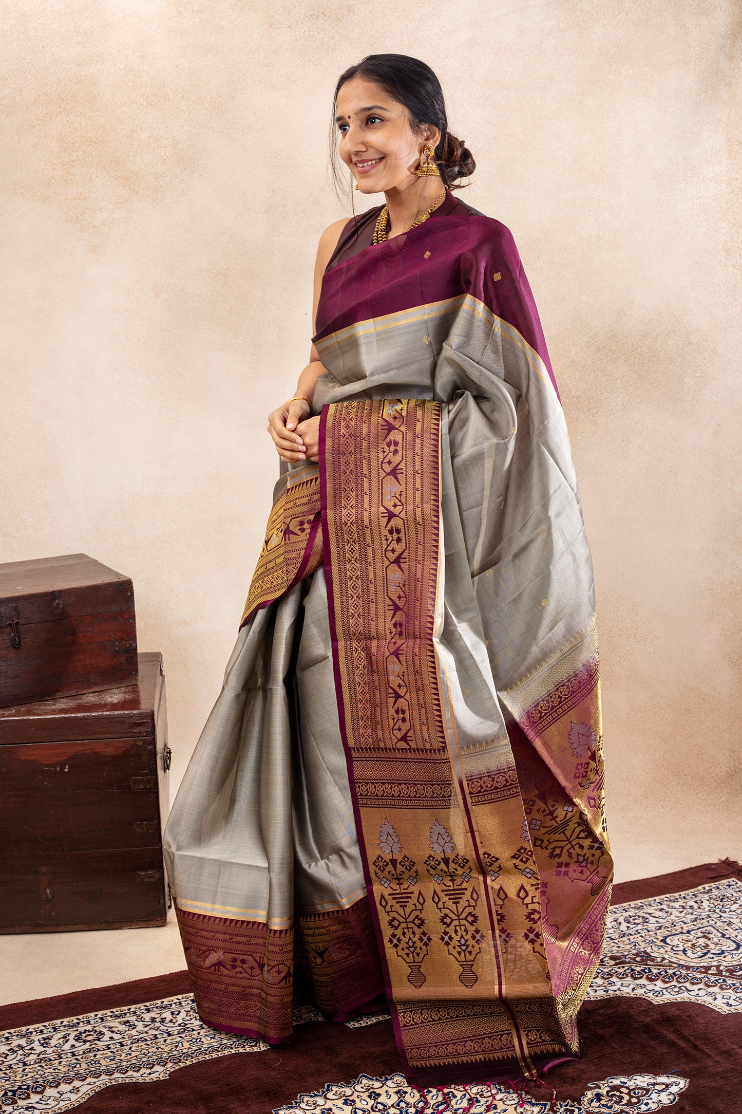Sarvodhara - Lightweight Silk Saree