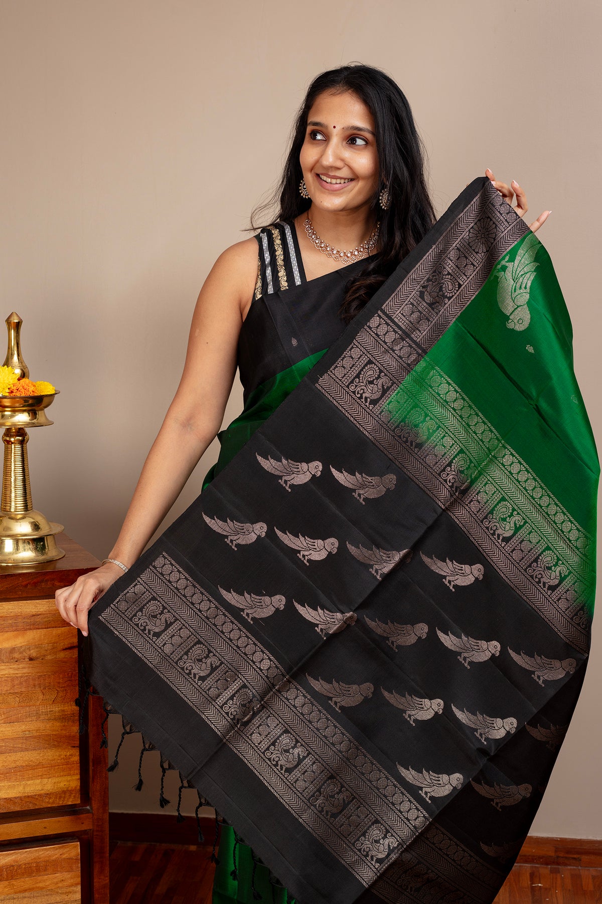 Anna Killi - Lightweight Silk Saree