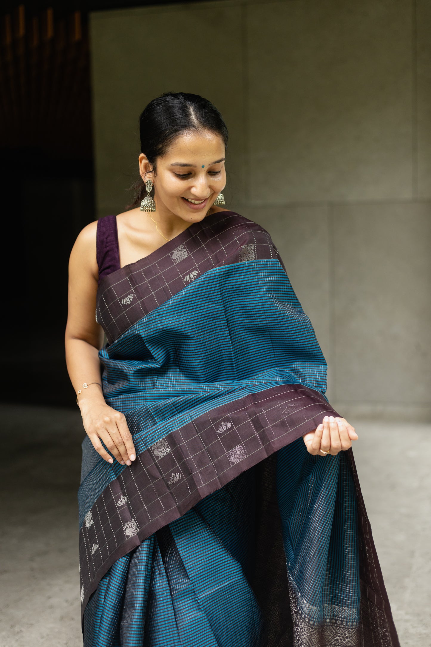 Dvaita - Lightweight Silk