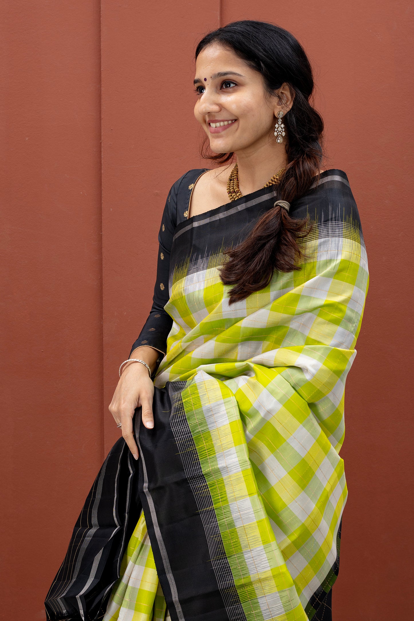 Desika - Lightweight silk saree