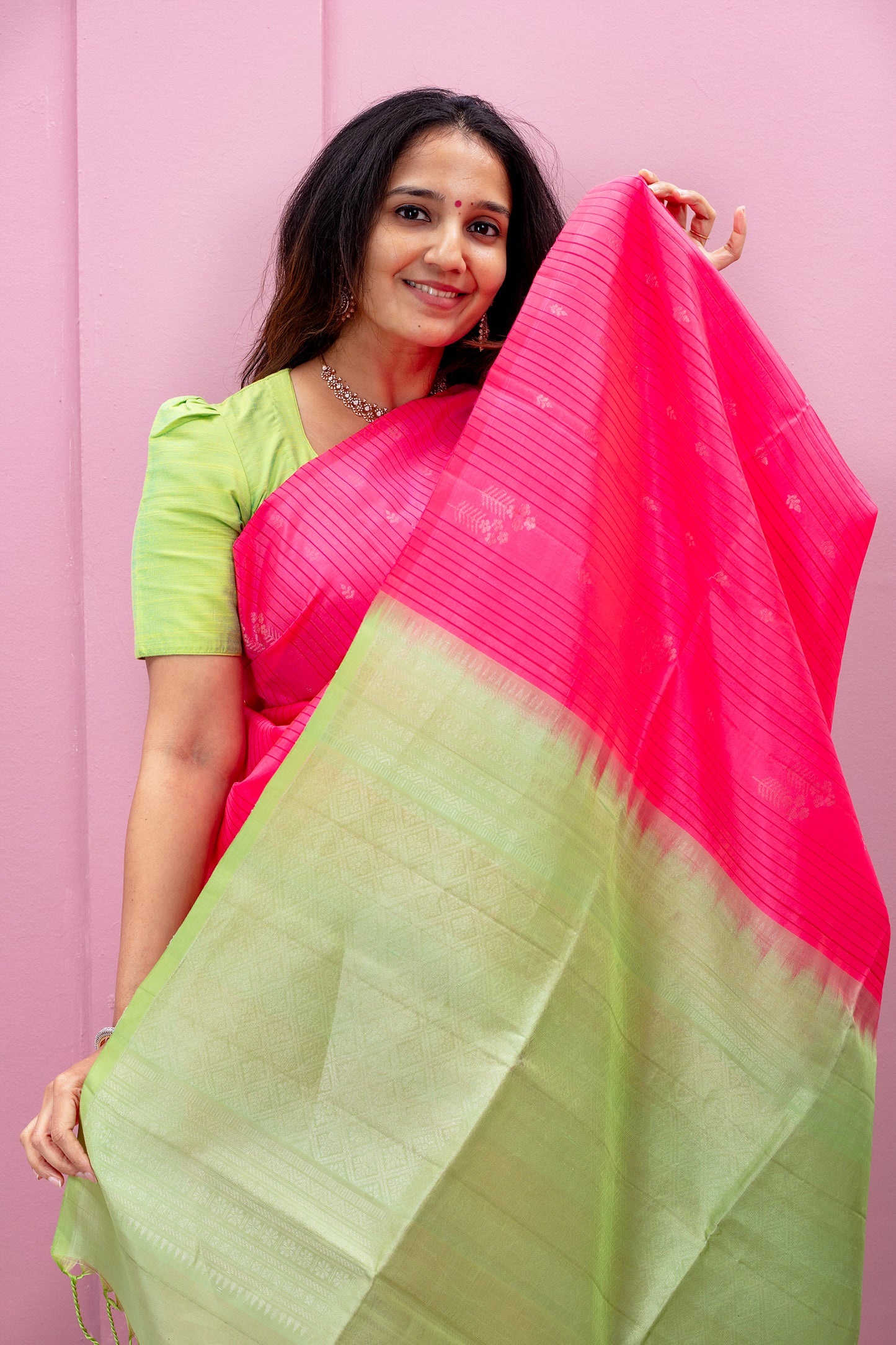 Bhairavi - Lightweight silk saree