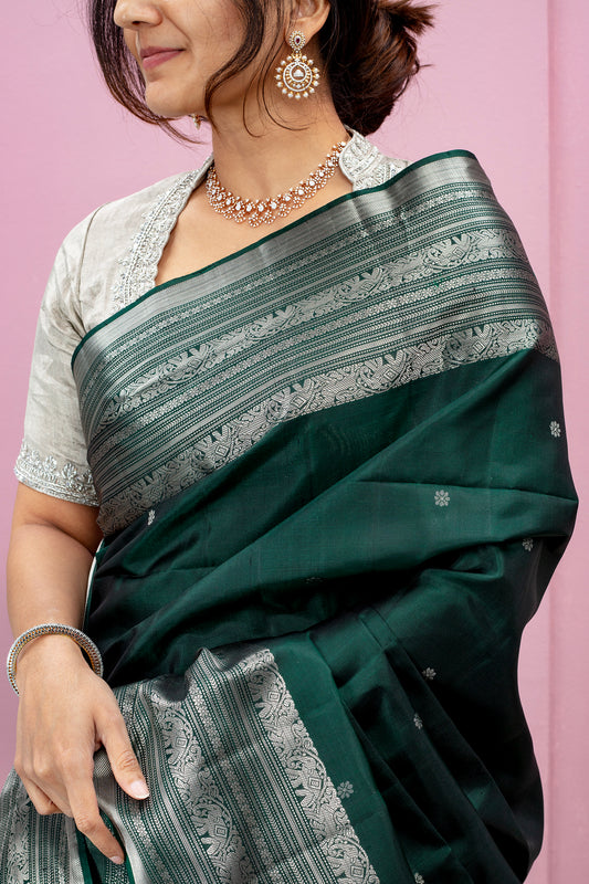 Maharanjani - Lightweight silk saree