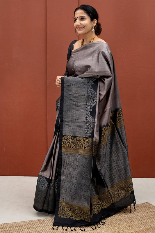 Nirvana - Lightweight silk saree