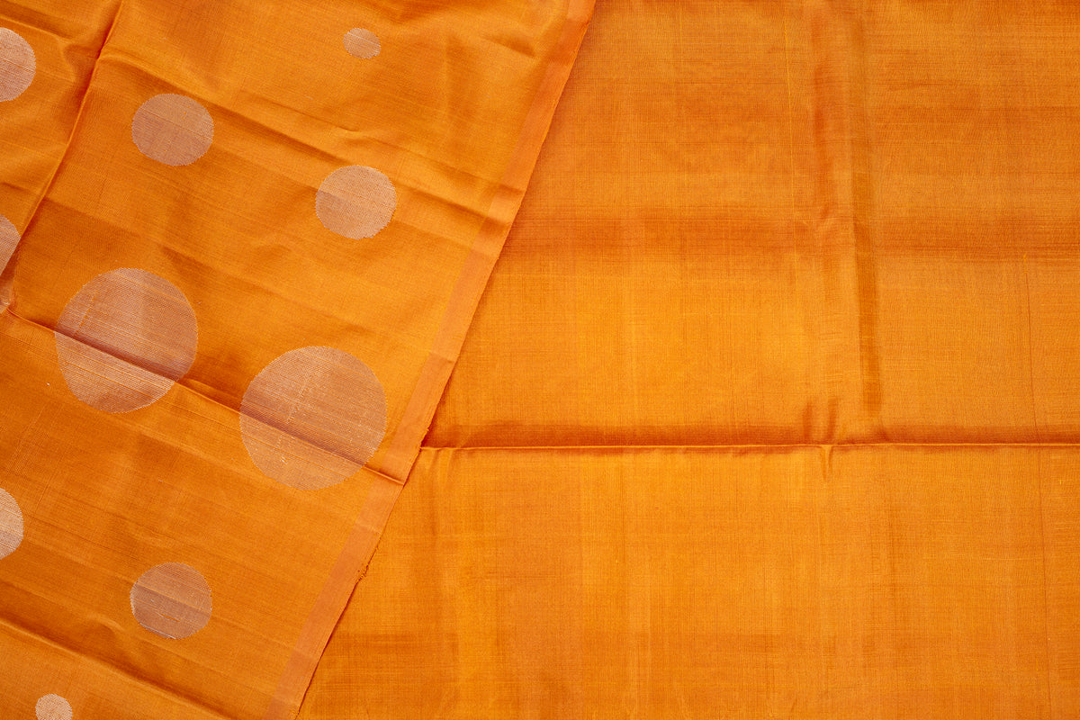 Naranga - Lightweight Silk Saree