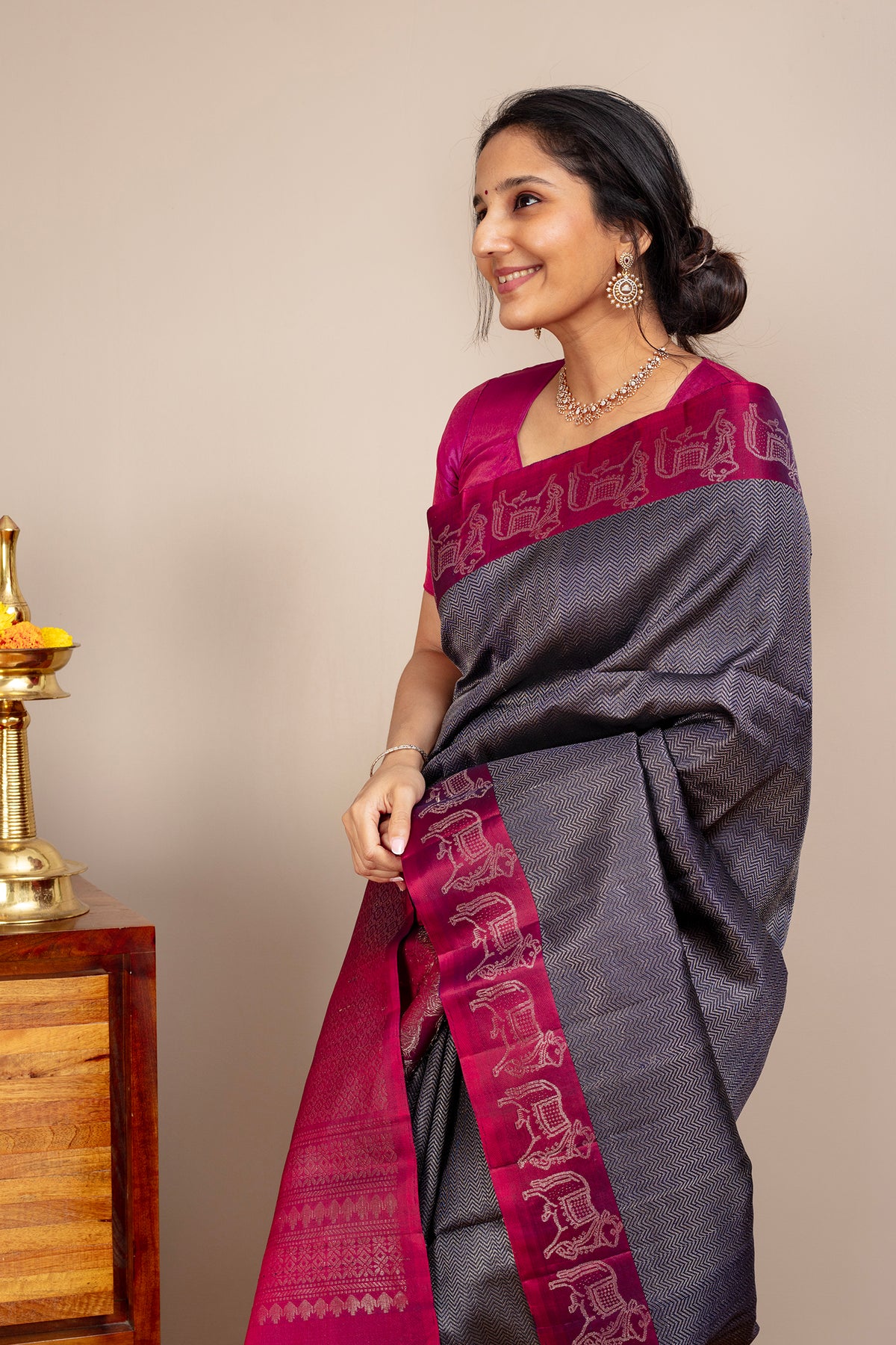 Kamadhenu - Lightweight silk saree