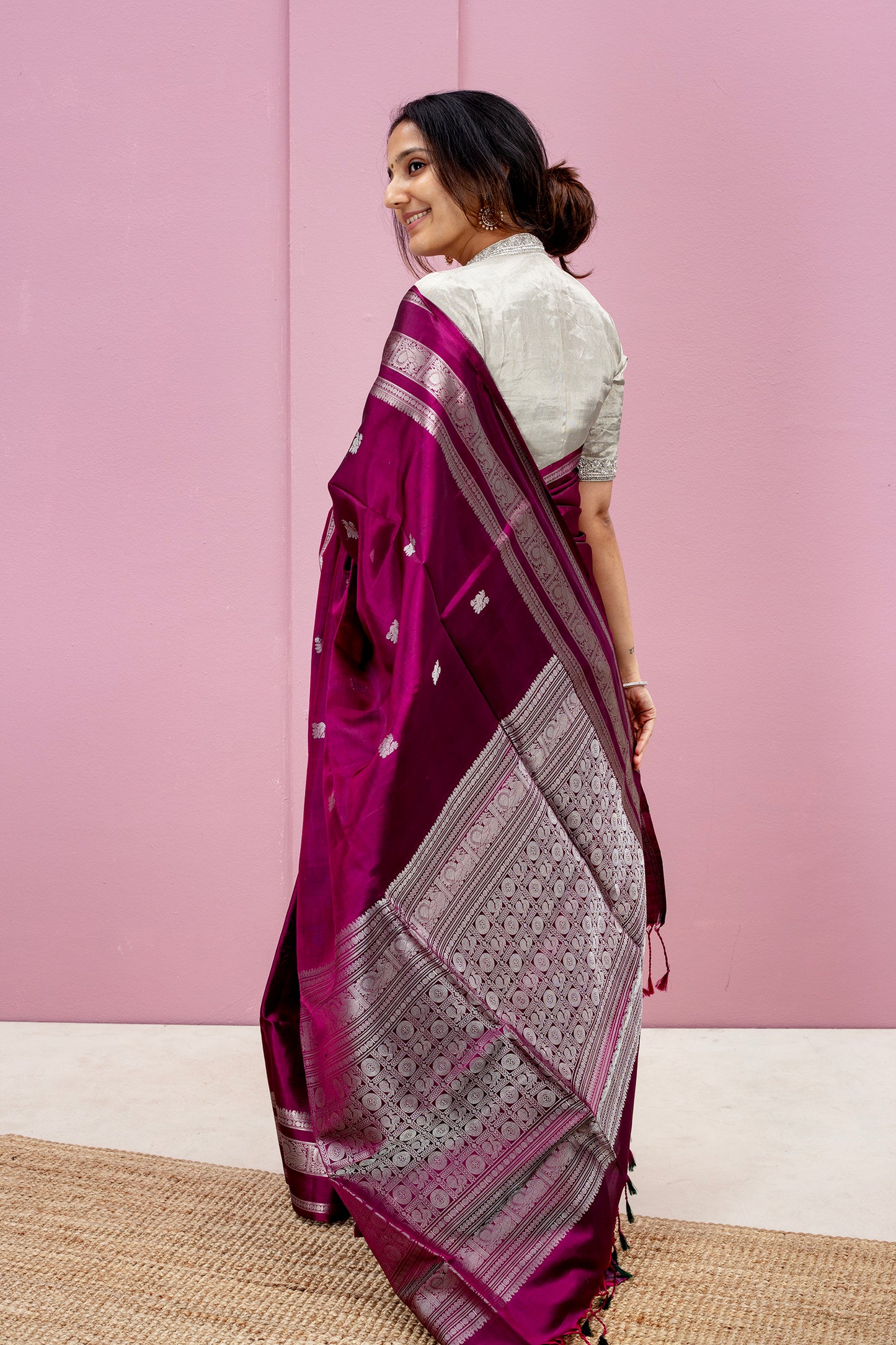 Sahana - Lightweight silk saree