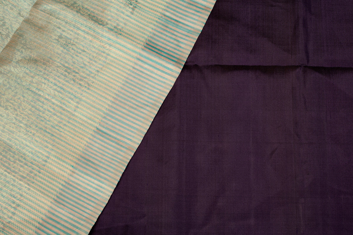 Visiri - Lightweight Silk Saree