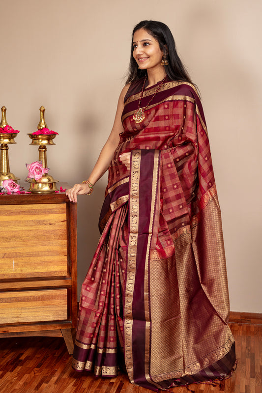 Parambriya - Lightweight Silk Saree