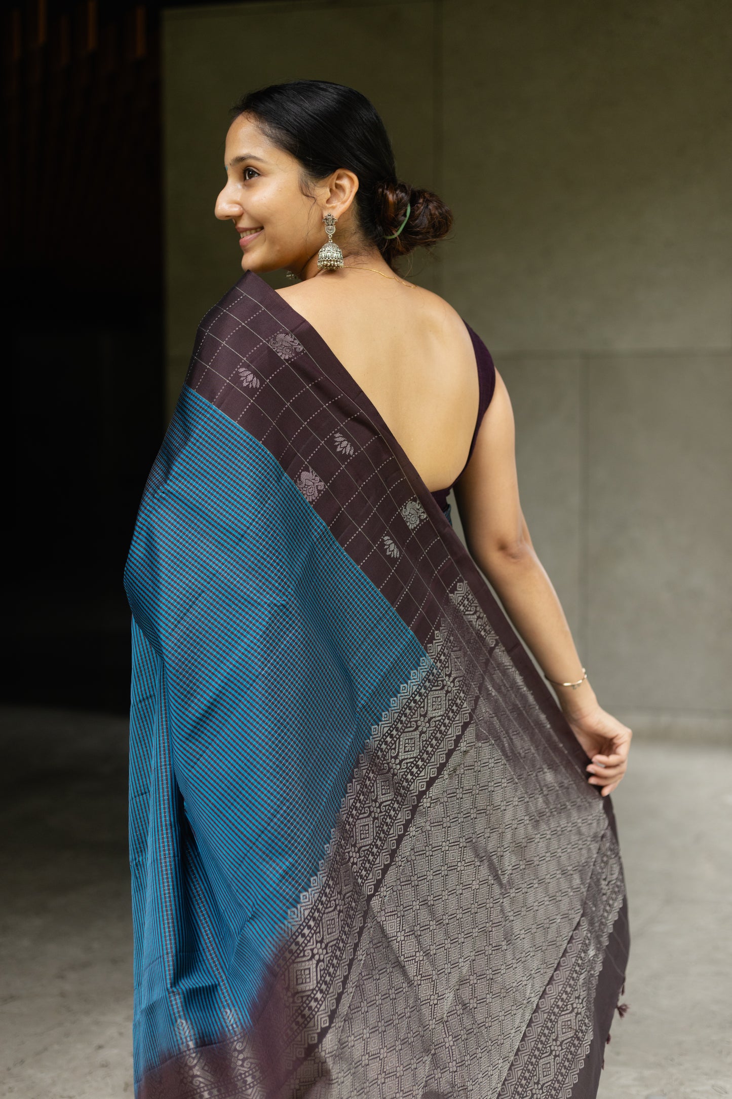 Dvaita - Lightweight Silk