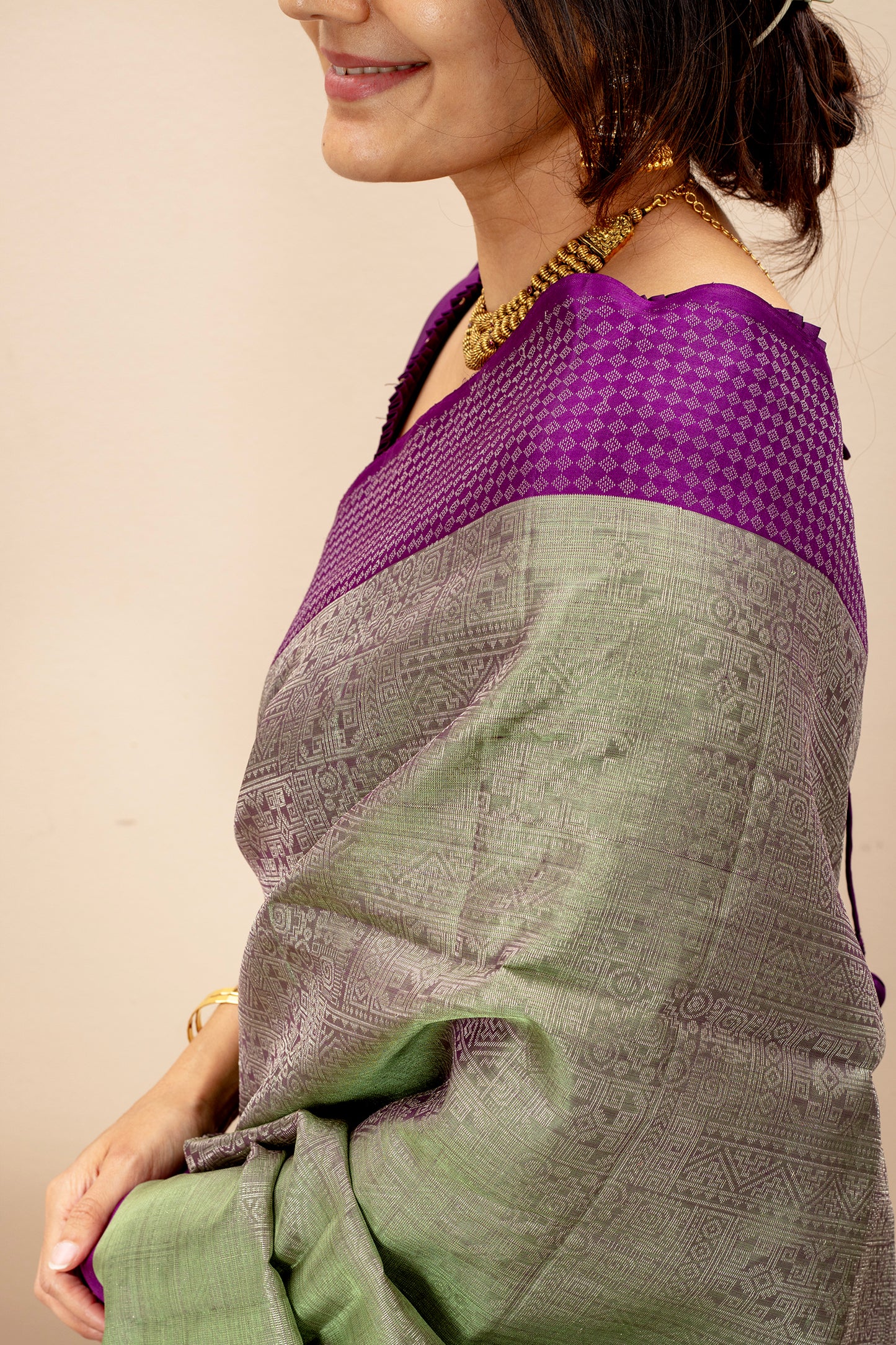Saptaswara - Lightweight silk saree