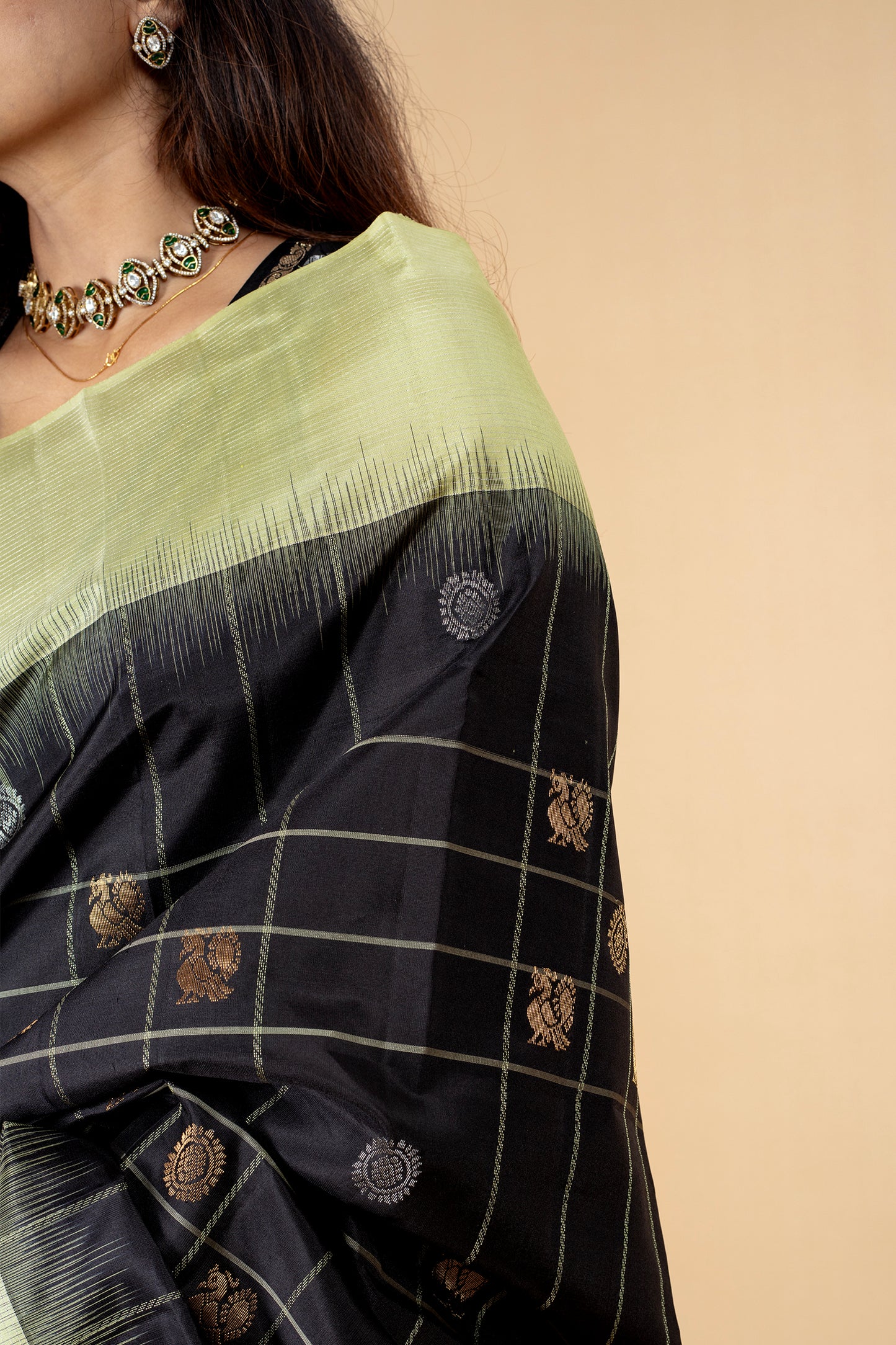 Karmegha - Lightweight silk saree