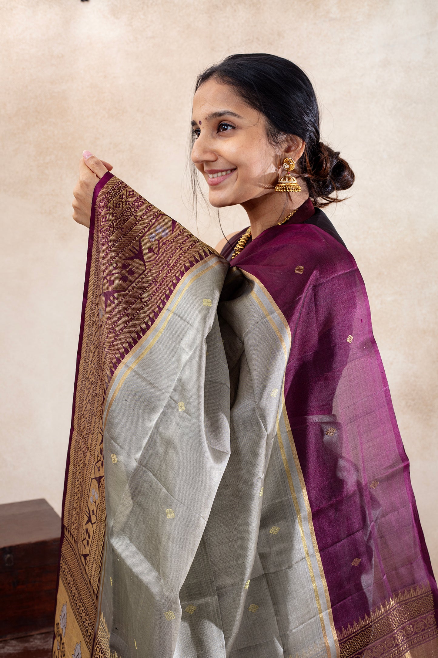 Sarvodhara - Lightweight Silk Saree