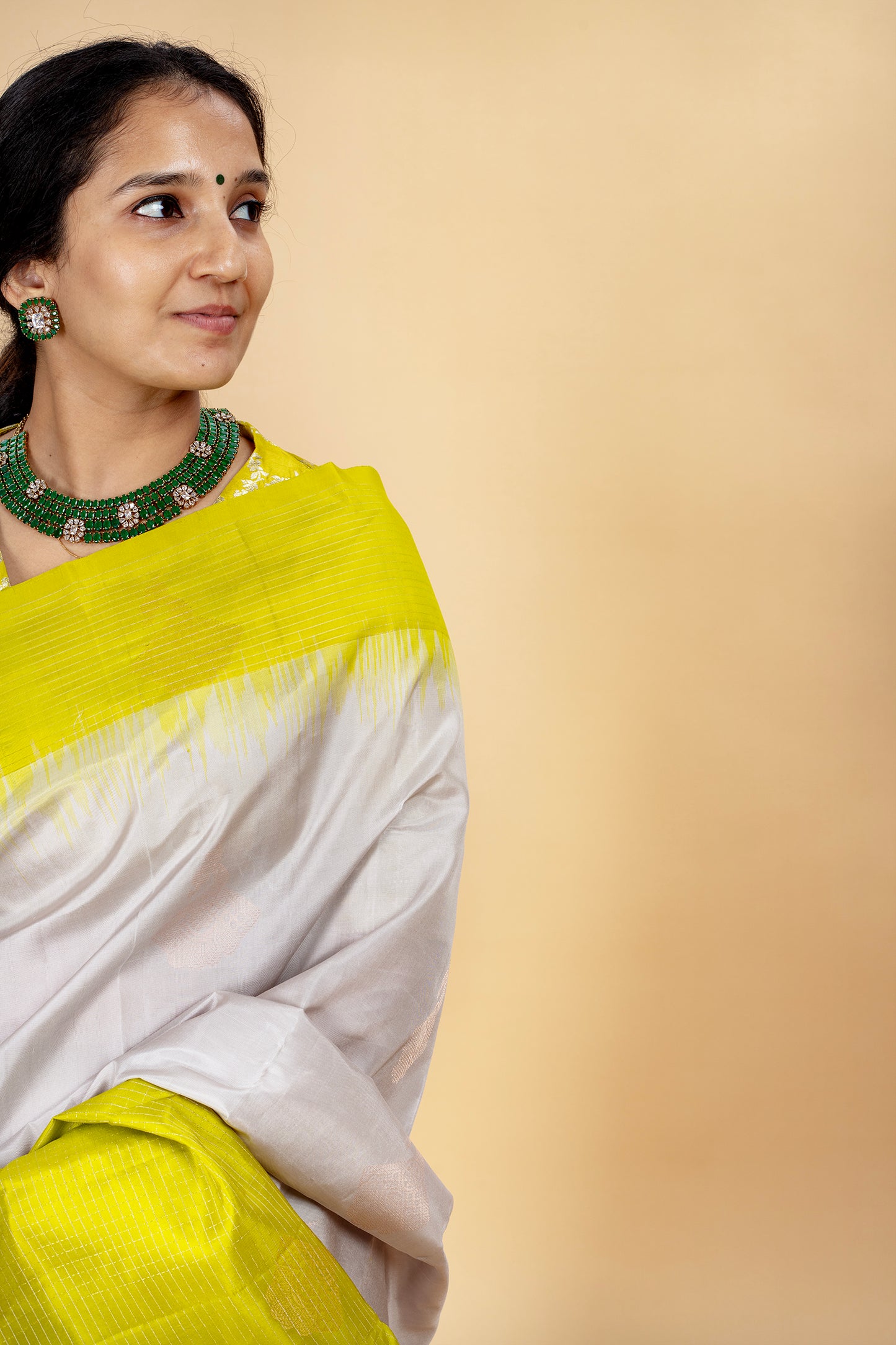 Thoranai - Lightweight silk saree