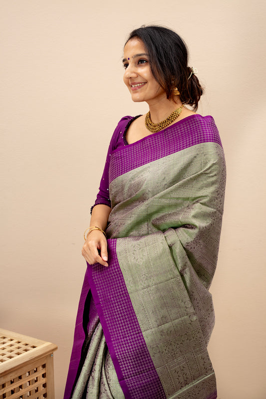 Saptaswara - Lightweight silk saree