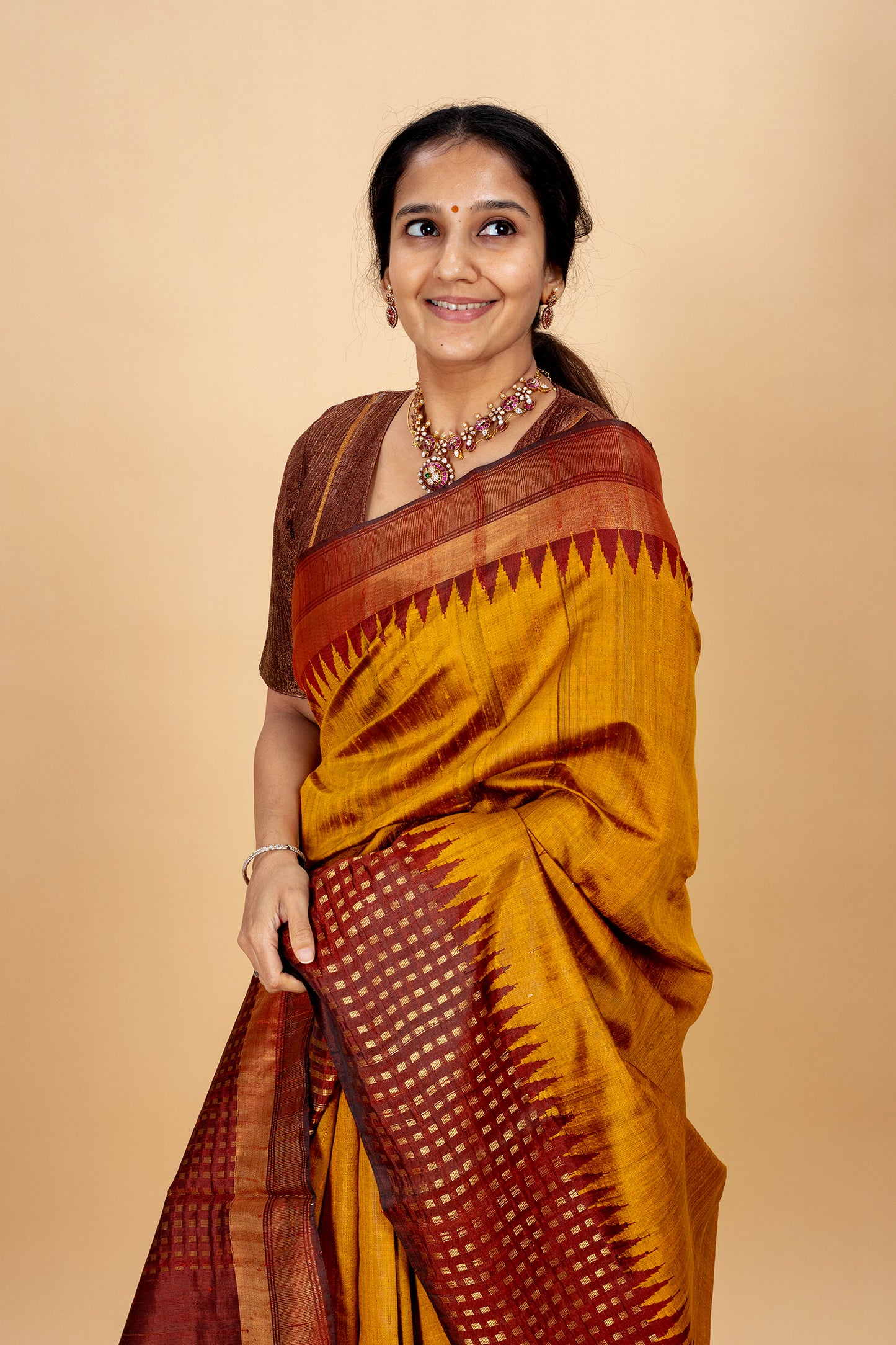 Ashwamedha - Lightweight silk saree