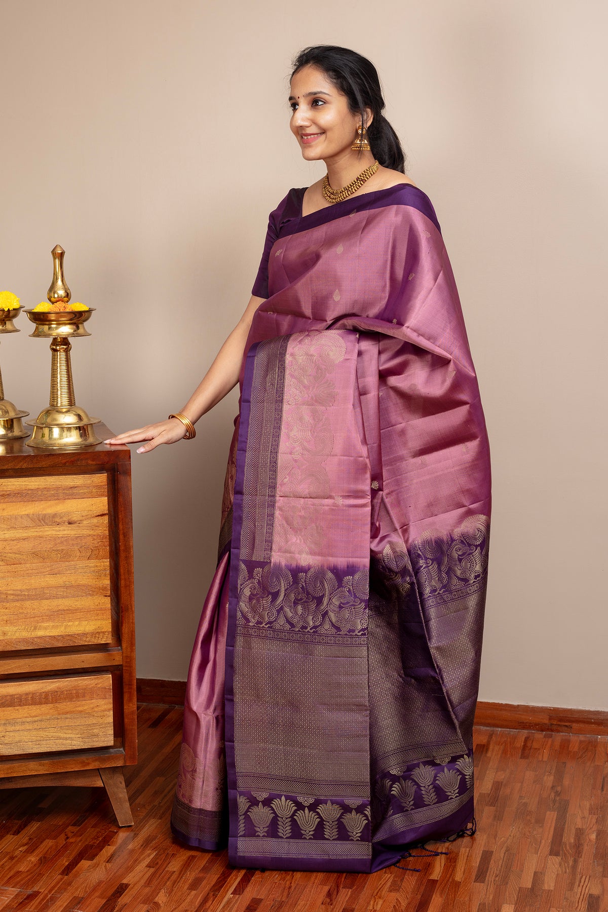 Airavatha - Lightweight silk saree