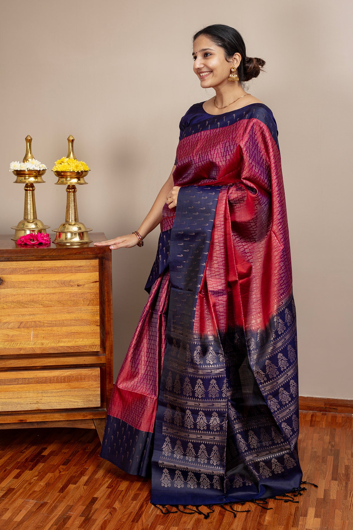Neerajakshi - Lightweight Silk Saree