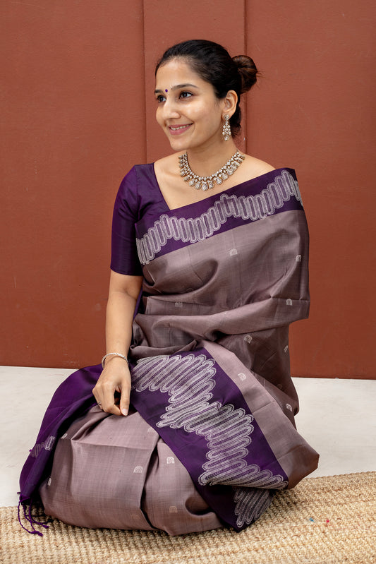 Sarvodhara - Lightweight Silk