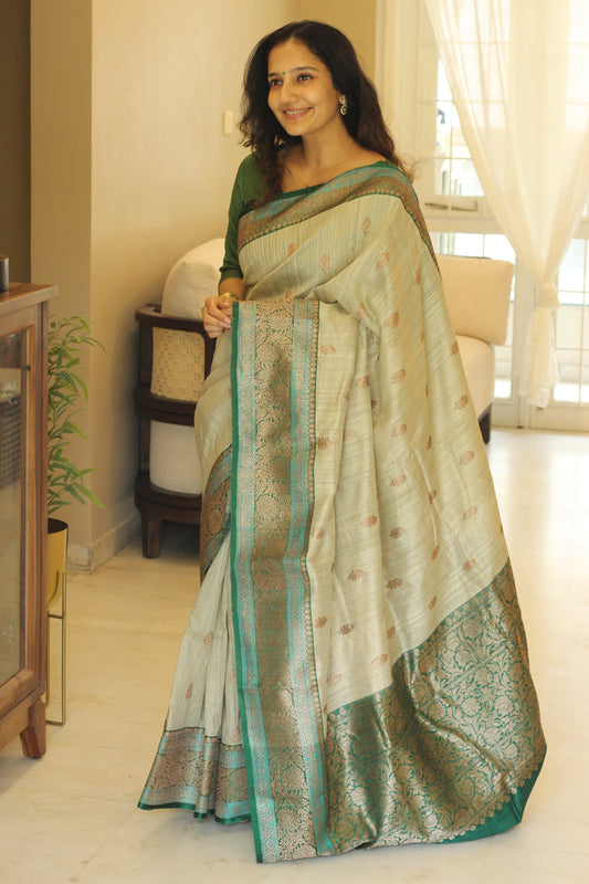 Ras Haveli - Banaras silk saree
