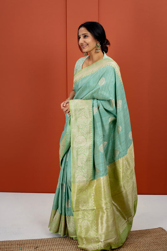 Royal Kemp - Banaras silk saree