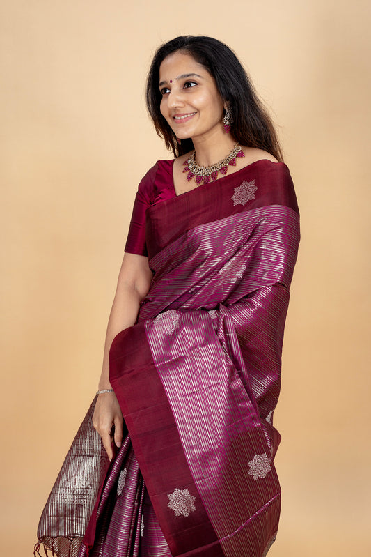 Yaazhini - Lightweight Silk Saree