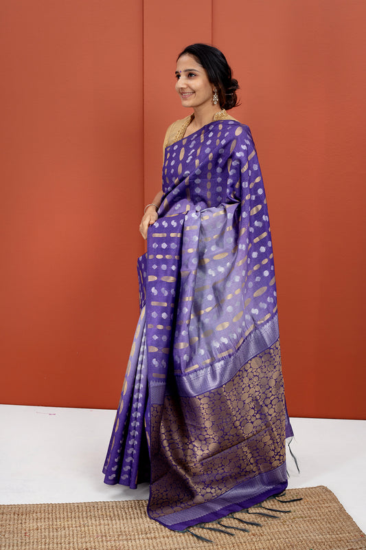 Mughal - Lightweight Banaras Silk