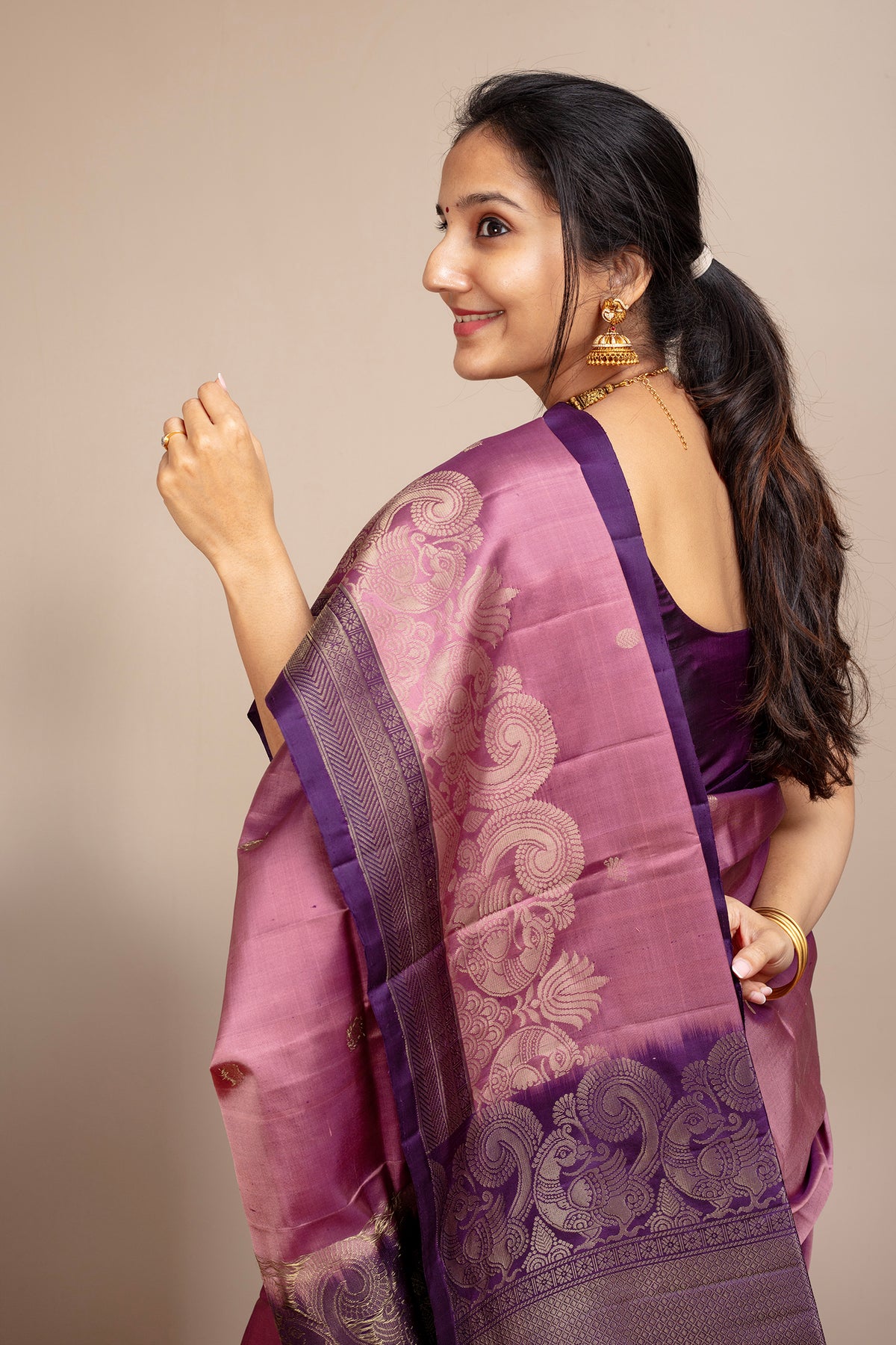 Airavatha - Lightweight silk saree