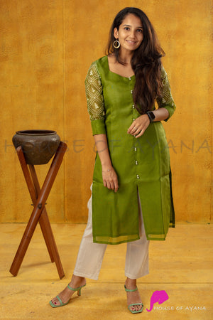 Buy Parnavi Cotton Aline Olive Green Kurti Online at Best Prices in India -  JioMart.