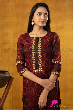 Sand & Sunset Gota Embroidered Kurti